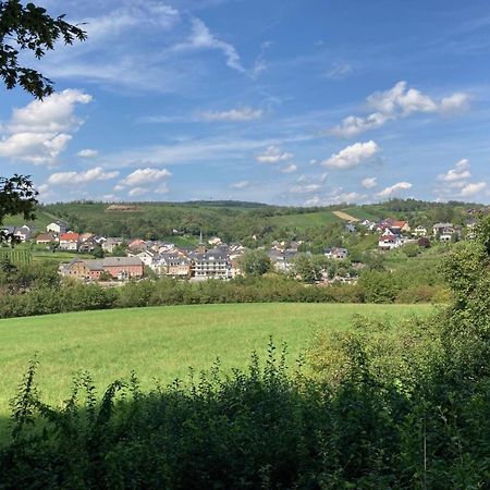 Cosy Holidayhome Near The Forest Zendscheid Bagian luar foto